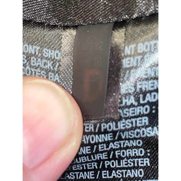 T Tahari Colorblock Sheath Dress - Size 12 - Full Zip at Back - Picture 12 of 13